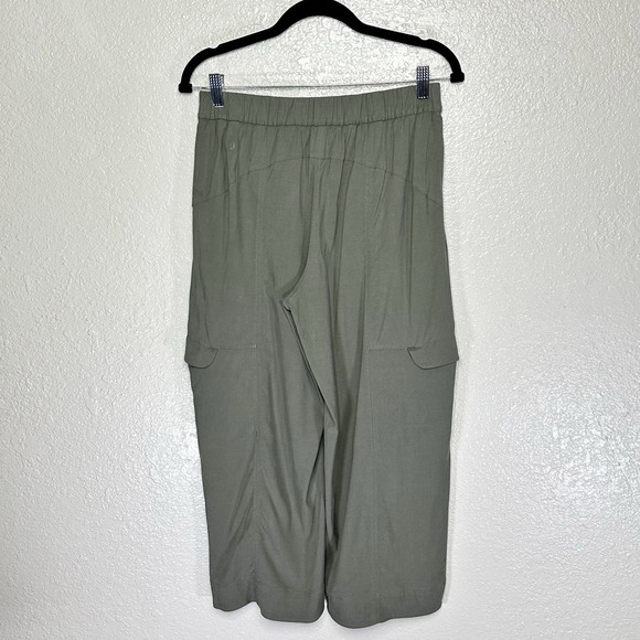 Lululemon Metropolis Maven High Rise Crop Pants Wide Leg Grey Sage Women 6 - Picture 3 of 11